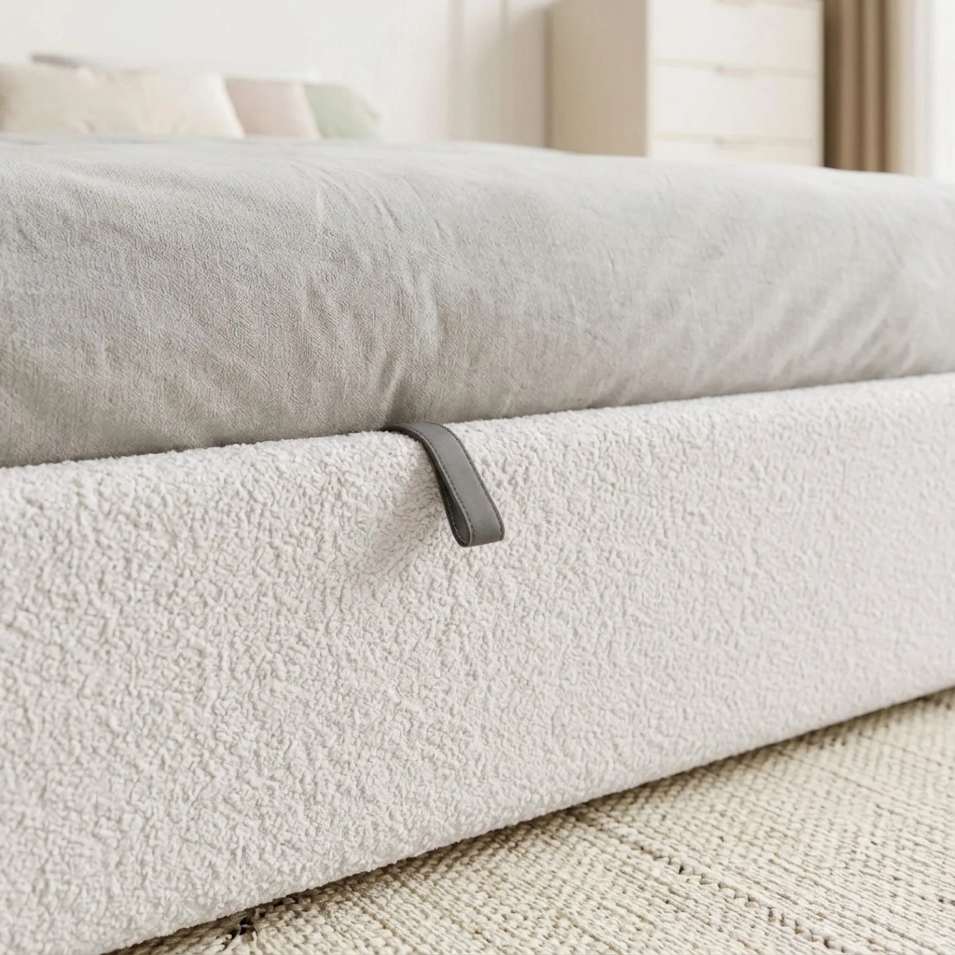 Fomo Super King Teddy Gas Lift Bed Frame - White - Image 8