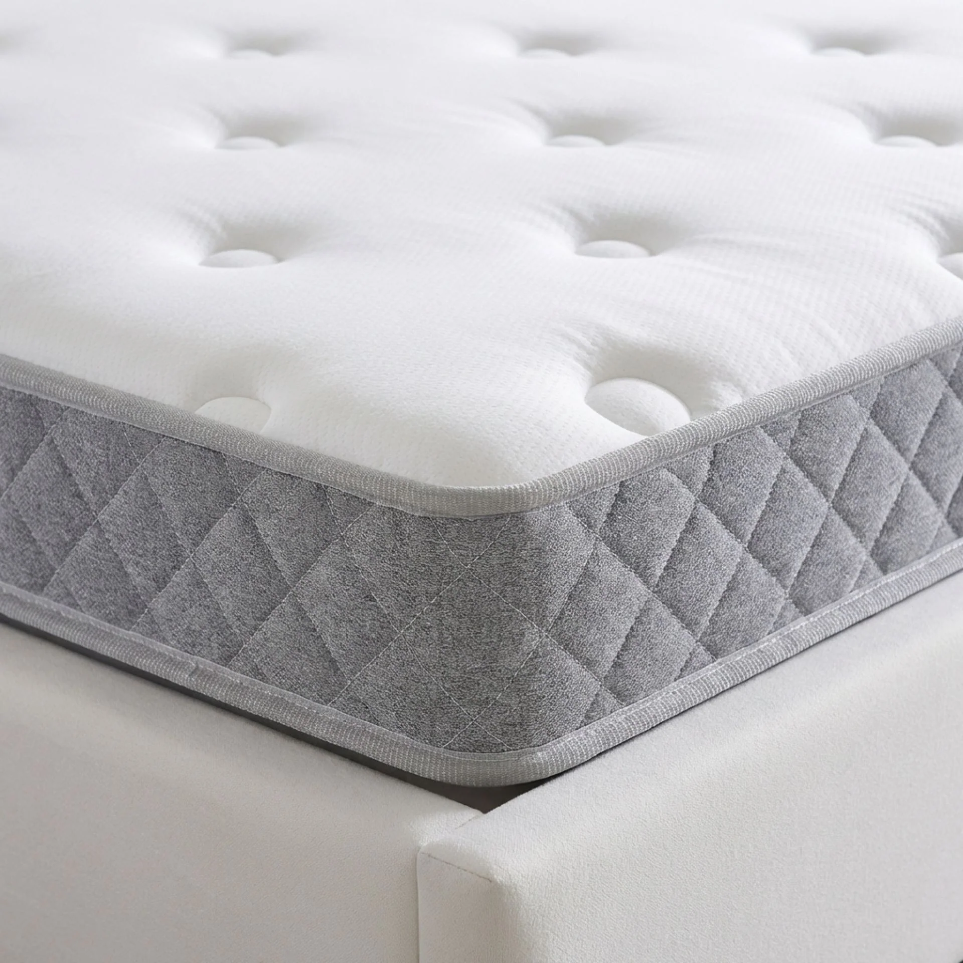 LivingTopia DreamNest Classic King Mattress - Image 5