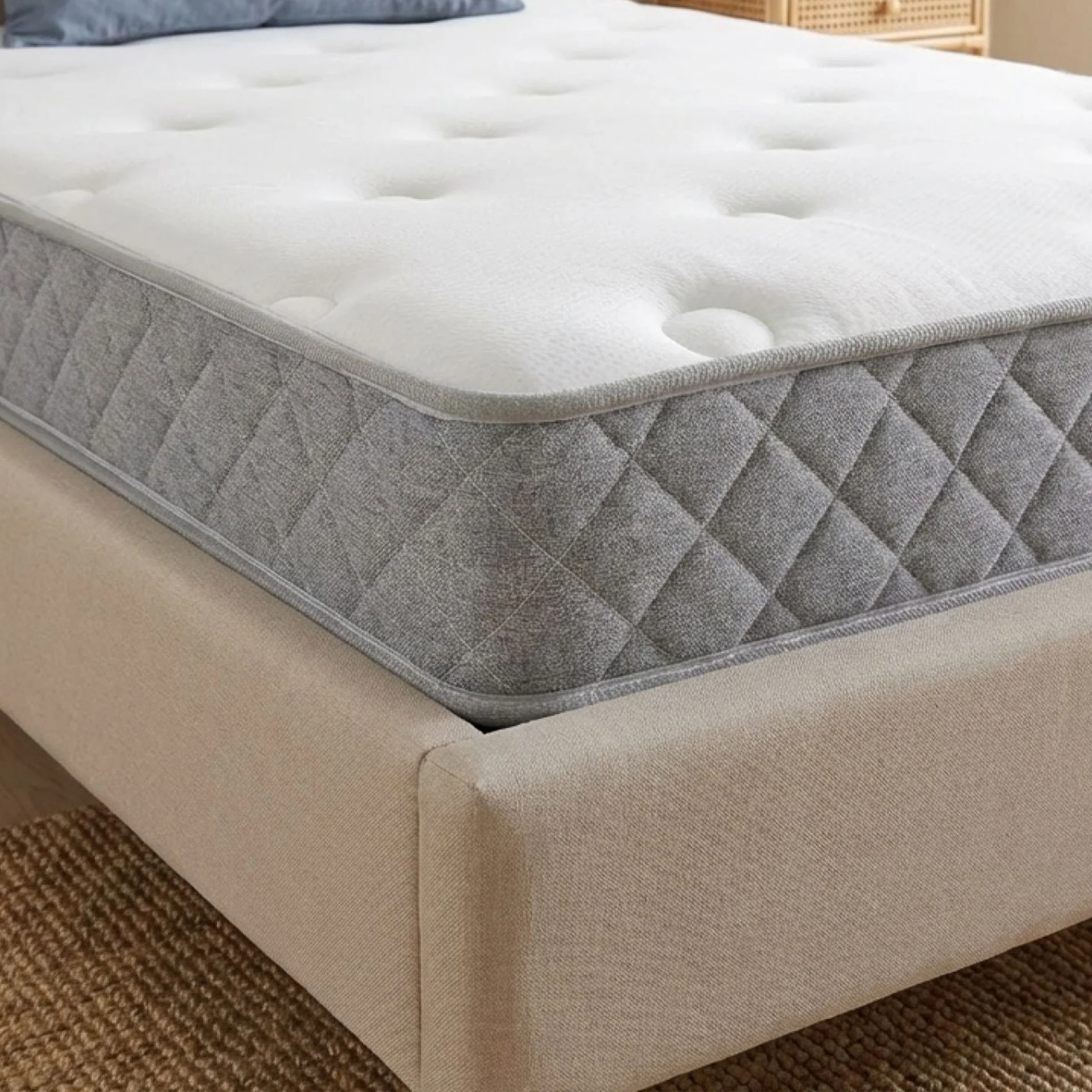 LivingTopia DreamNest Classic Single Mattress - Image 5